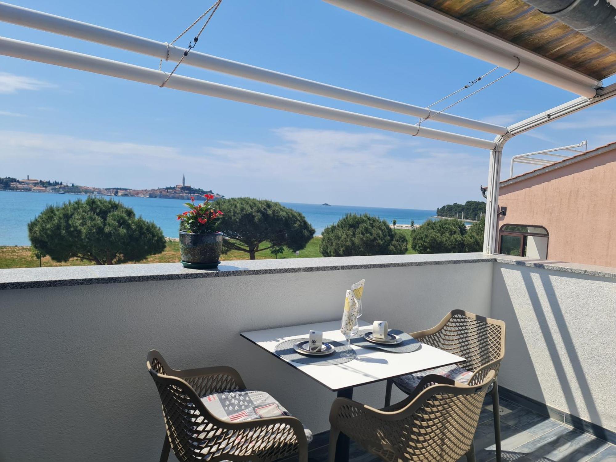 Hotel Rivamare - Rovinj Exterior foto